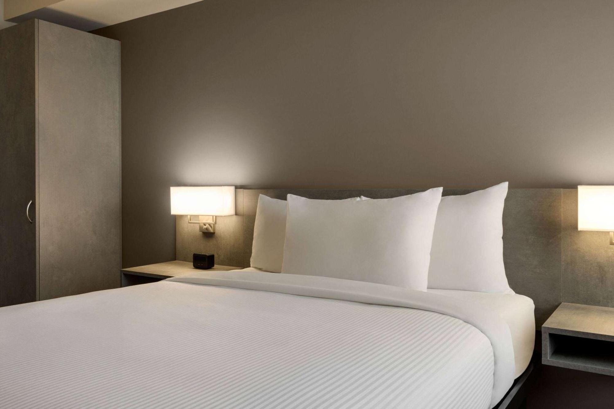 Microtel Inn & Suites By Wyndham Boisbriand Sainte-Thérèse-de-Blainville Extérieur photo
