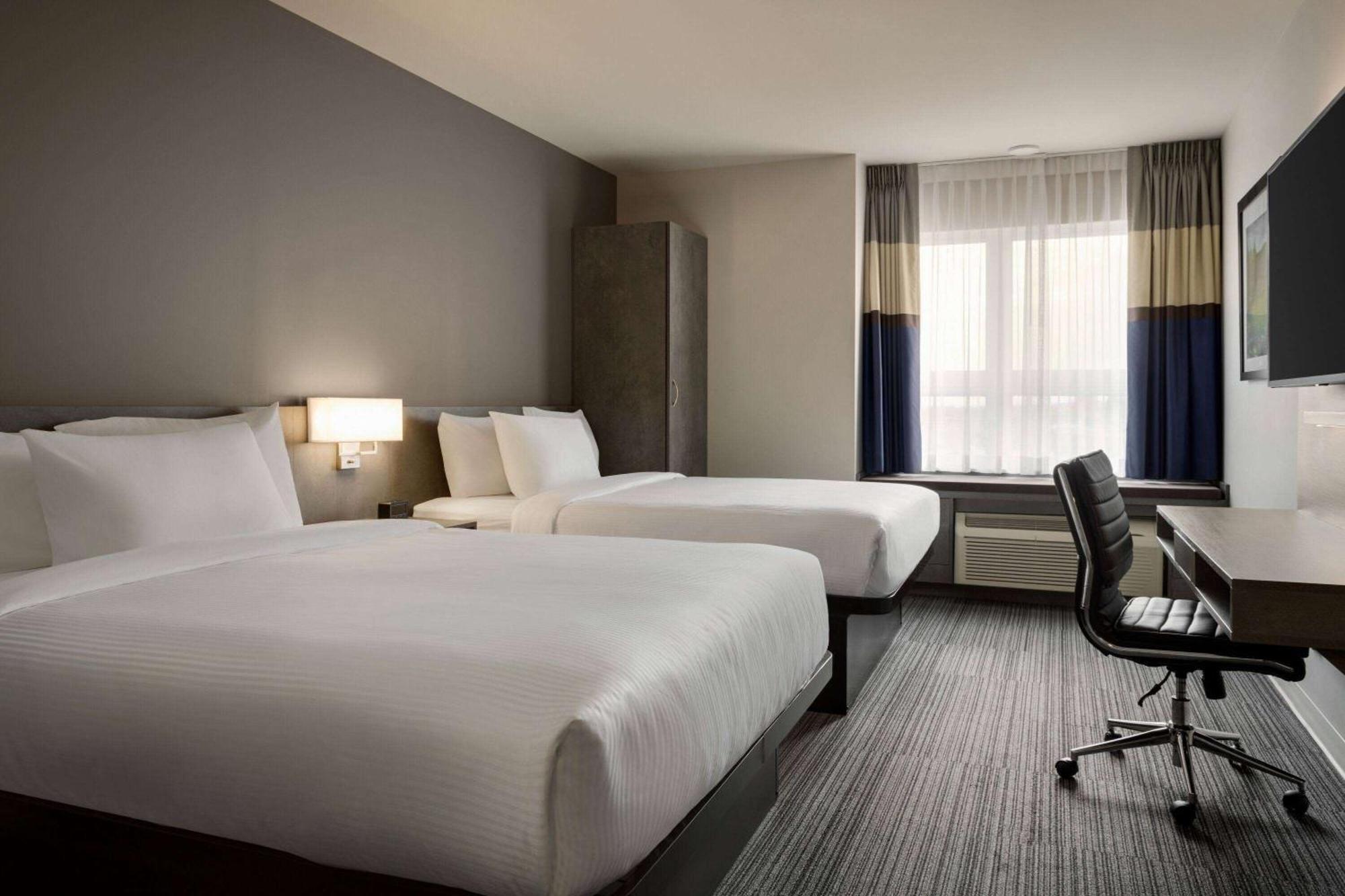 Microtel Inn & Suites By Wyndham Boisbriand Sainte-Thérèse-de-Blainville Extérieur photo